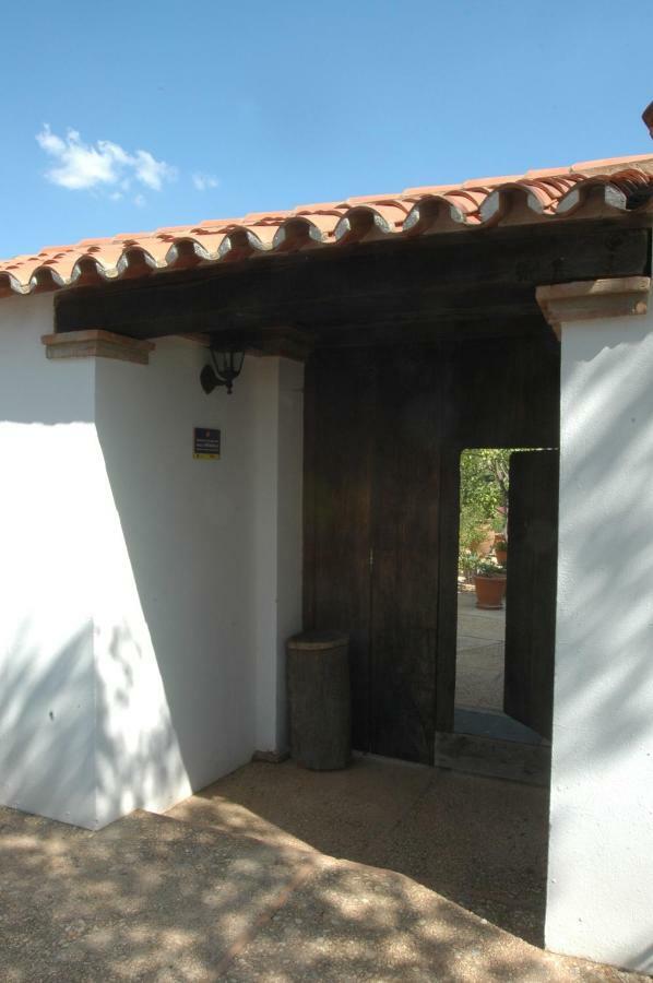 El Romerito Guest House Zalamea la Real Bagian luar foto
